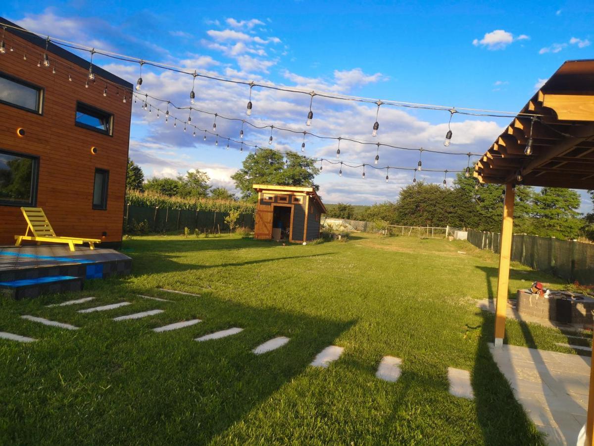 Tiny House - Baia De Fier Hotel Exterior photo